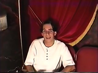 MTMTN-Tickle Theater-Scene 2